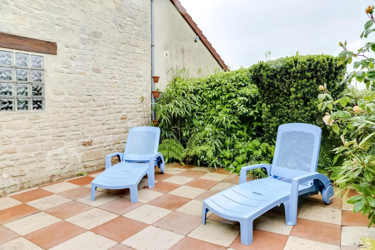 Isida, Maison Spacieuse Avec Terrasse Et Stationnement Caen Exteriér fotografie